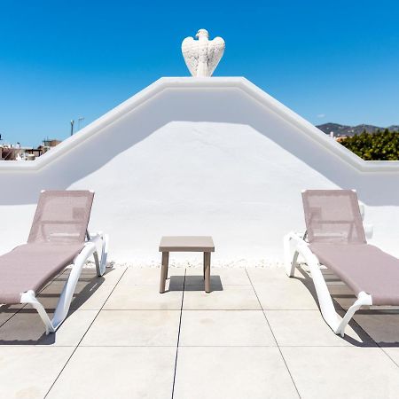 Apartamentos Toboso Plaza Nerja Eksteriør billede Rooftop terrace